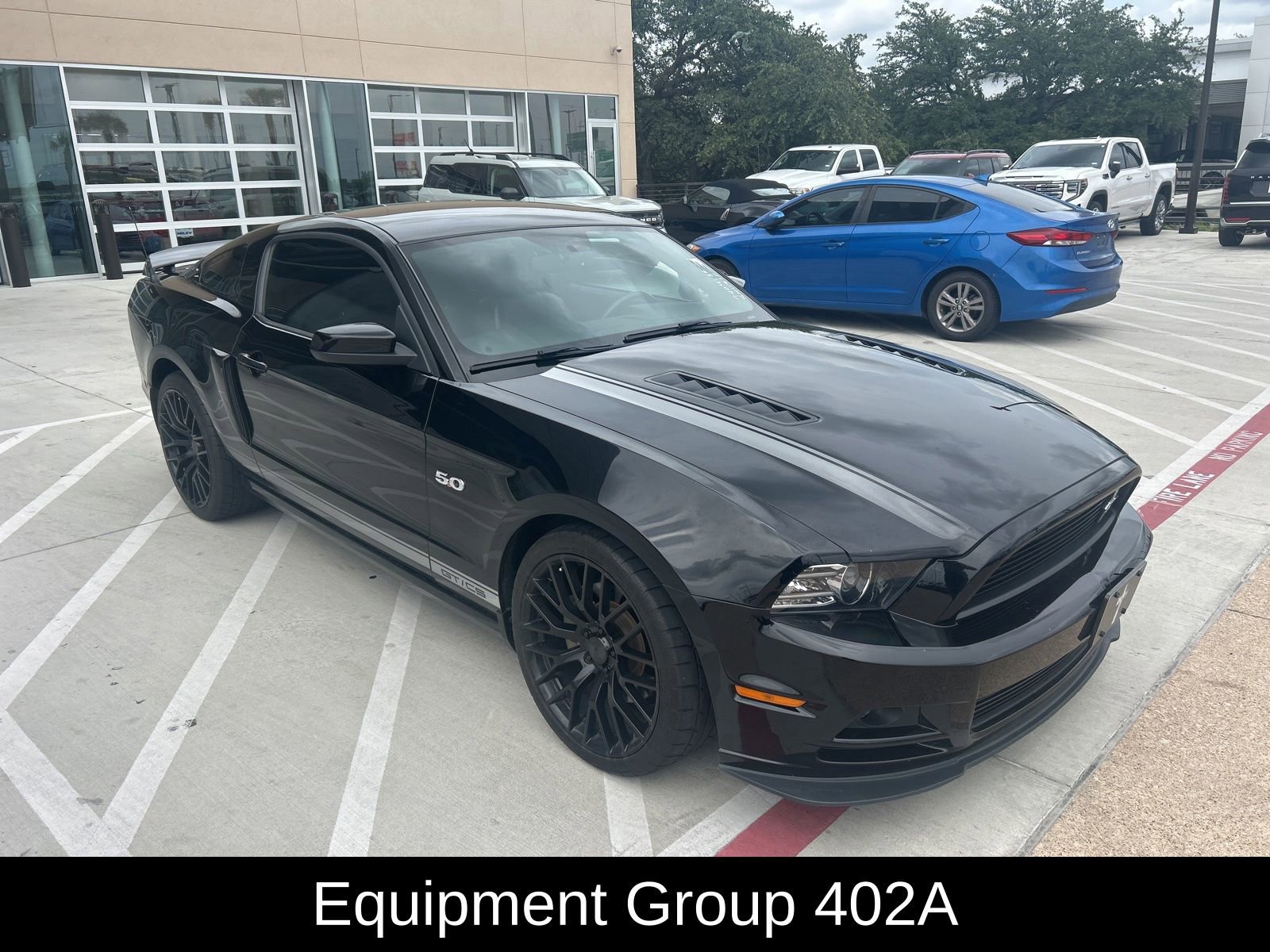 Used 2014 Ford Mustang GT Premium w/ Equipment Group 402A RWD image 3