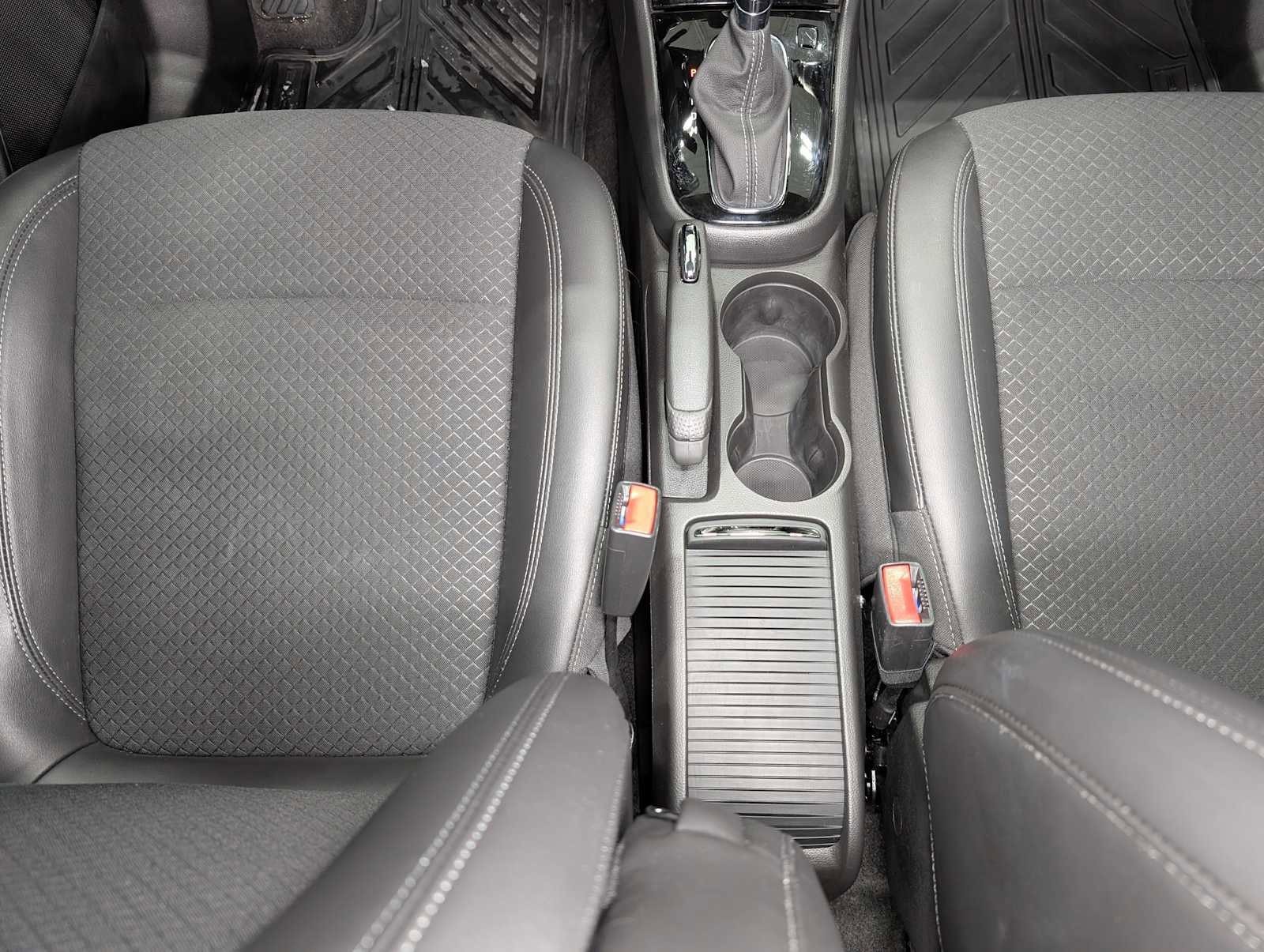 Used 2022 Buick Encore Preferred w/ Safety Package image 20