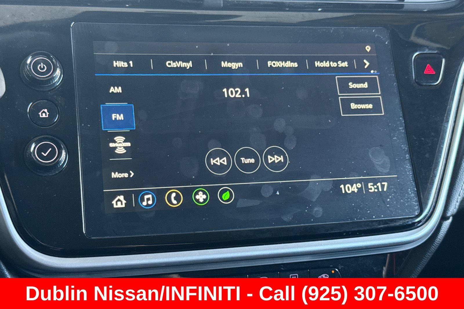 Used 2023 Chevrolet Bolt EUV LT FWD image 27