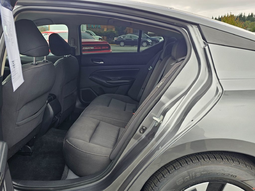 Used 2020 Nissan Altima 2.5 S FWD image 19