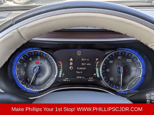 Certified 2019 Chrysler Pacifica Limited FWD image 28