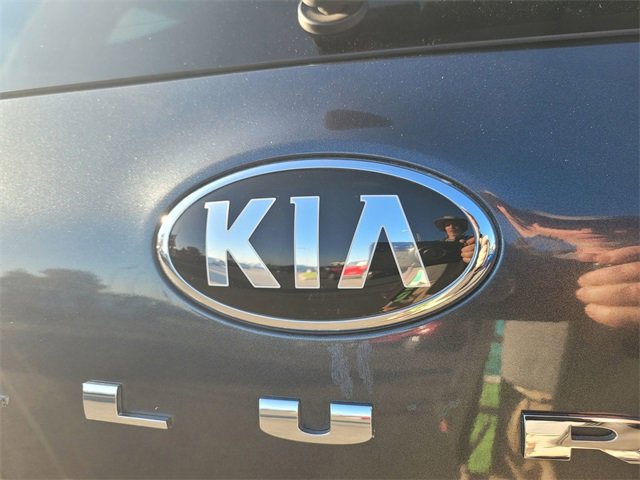 Used 2021 Kia Telluride EX image 10