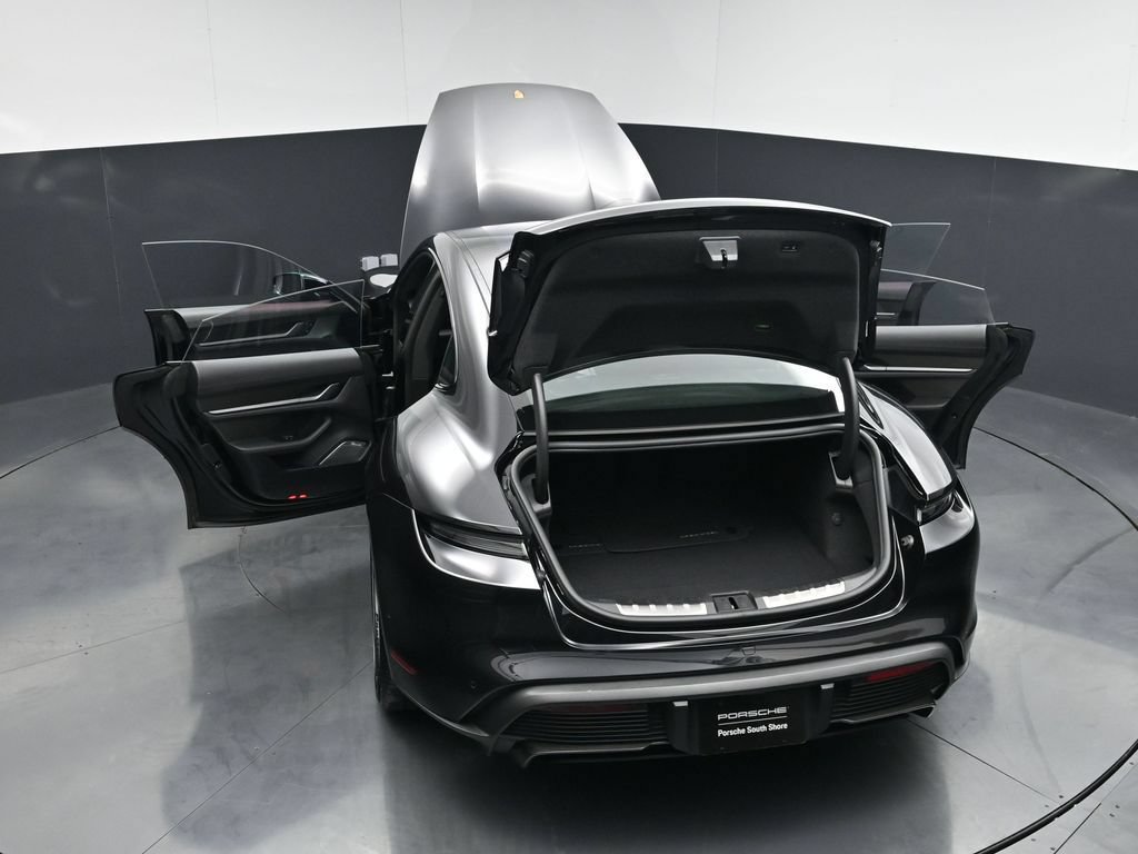Certified 2024 Porsche Taycan Turbo S w/ Premium Package AWD/4WD image 34