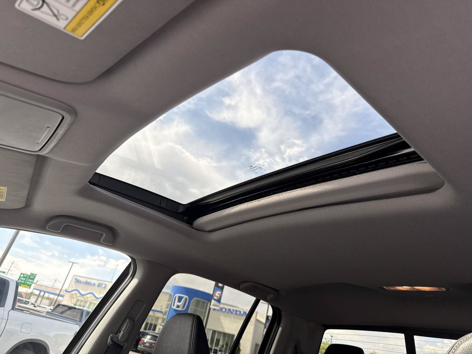Used 2023 Honda Ridgeline RTL image 17