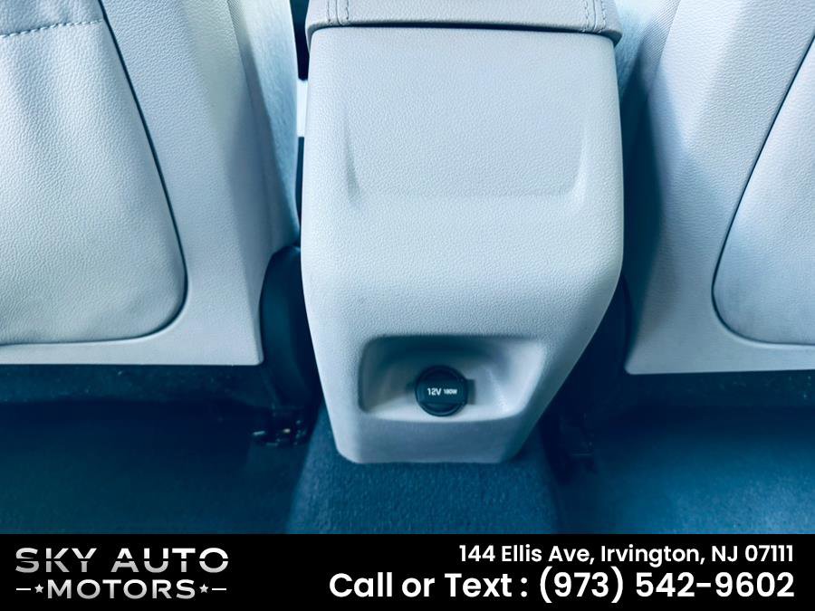 Used 2016 Hyundai Sonata SE FWD image 8