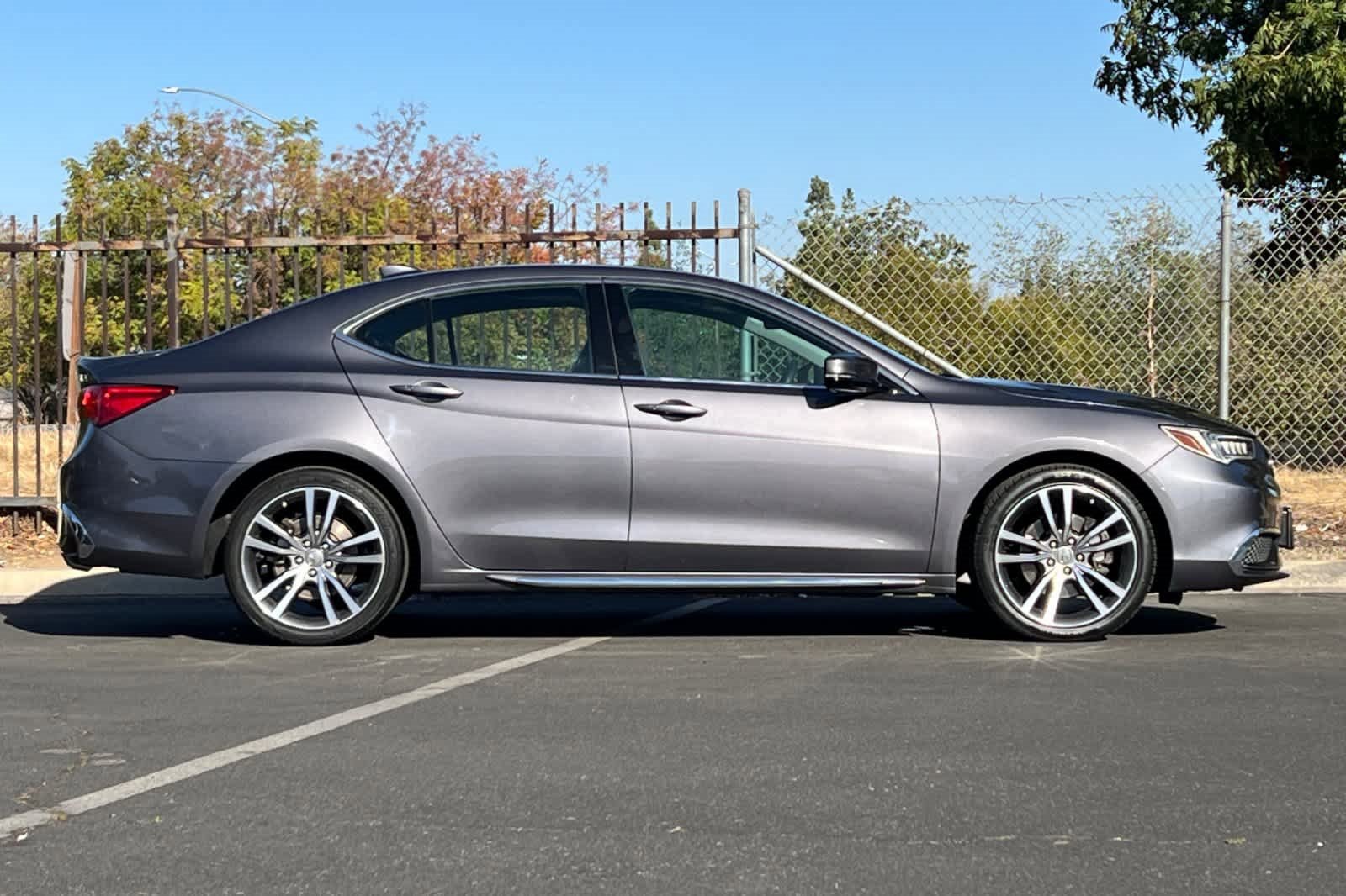 Used 2020 Acura TLX V6 w/ Technology Package image 9