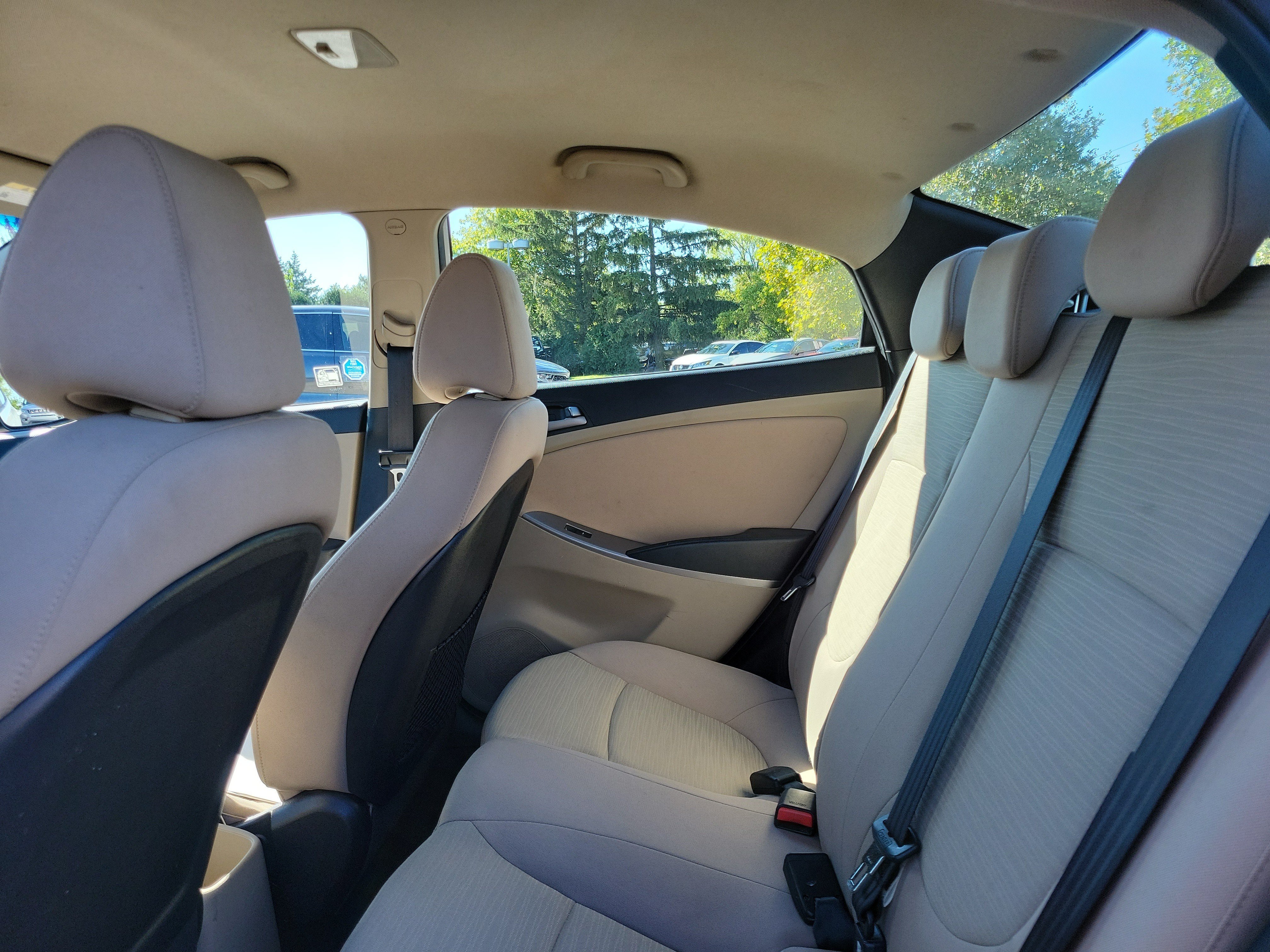 Used 2017 Hyundai Accent SE FWD image 11