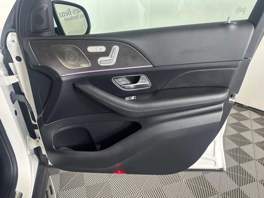 Certified 2022 Mercedes-Benz GLE 350 w/ Premium Package image 15