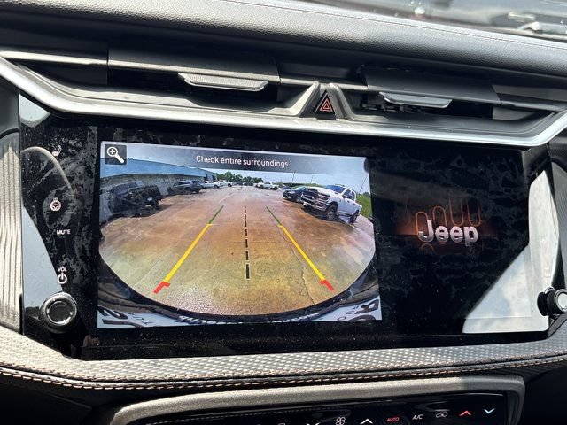 New 2026 Jeep Cherokee Overland AWD/4WD image 30