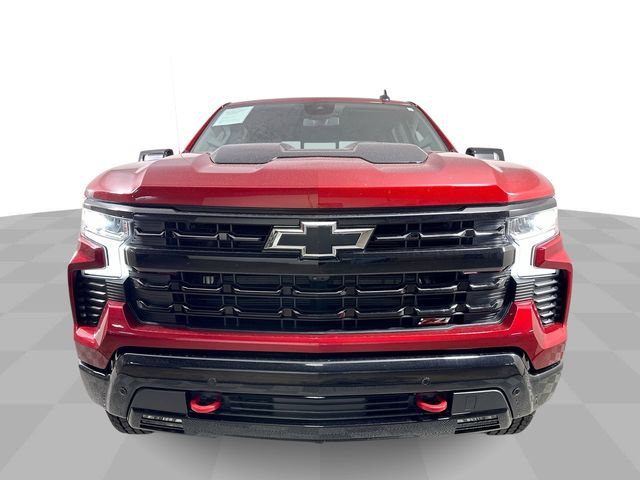 Used 2025 Chevrolet Silverado 1500 LT Trail Boss w/ Convenience Package II AWD/4WD image 3