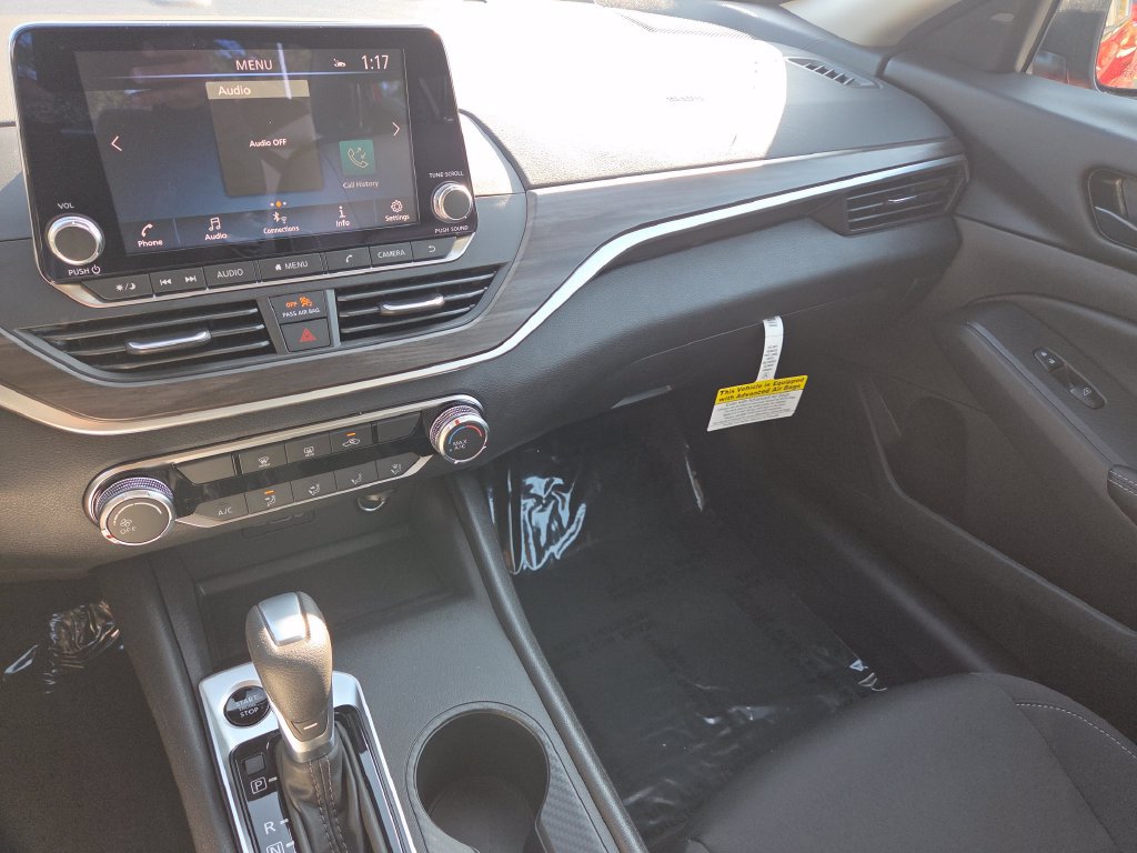 New 2026 Nissan Altima 2.5 SV FWD image 31