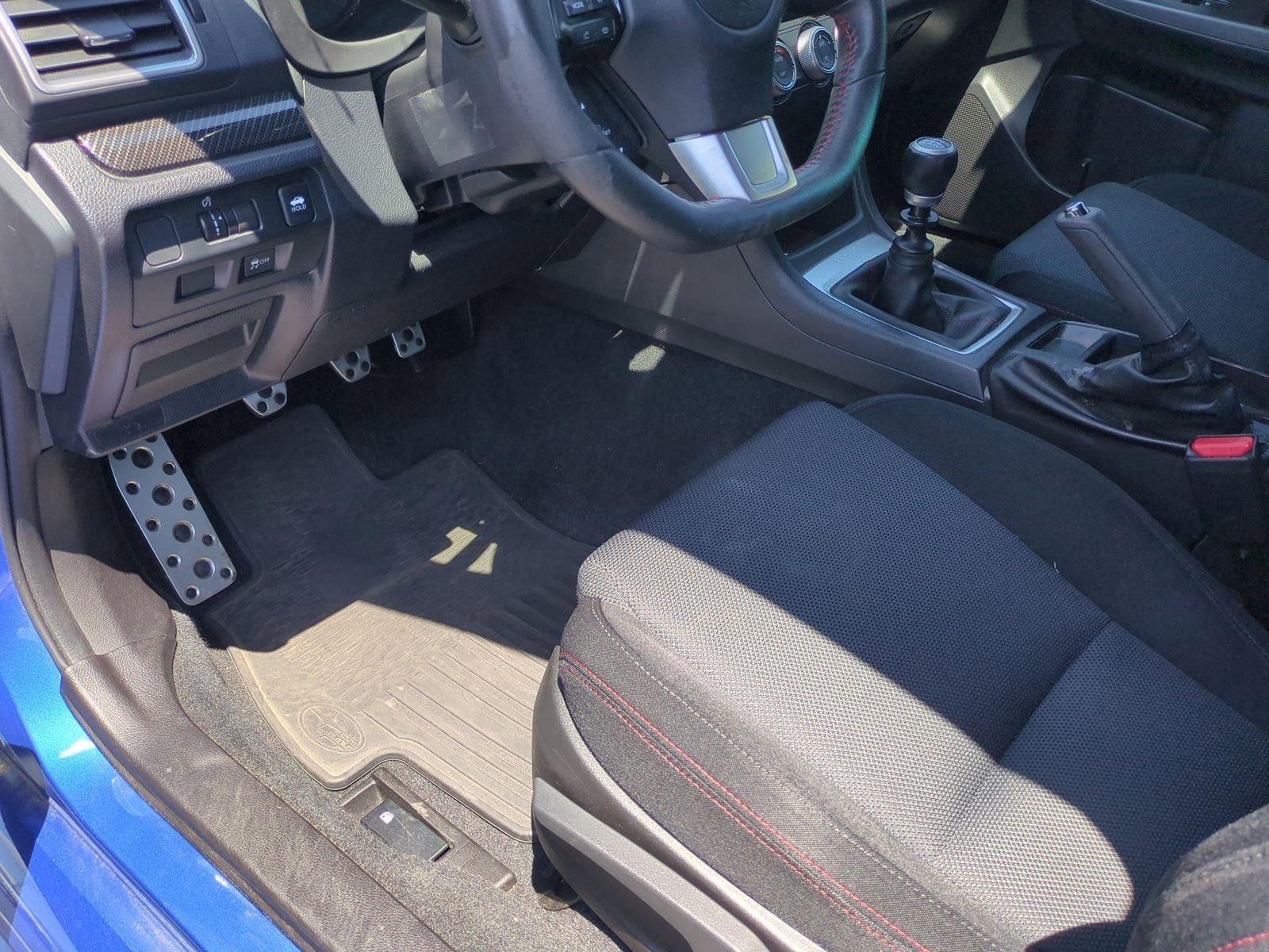 Used 2015 Subaru WRX AWD/4WD image 17