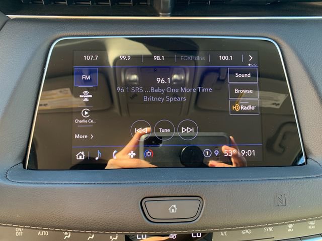 Used 2021 Cadillac XT4 Premium Luxury w/ Driver Awareness Package image 25