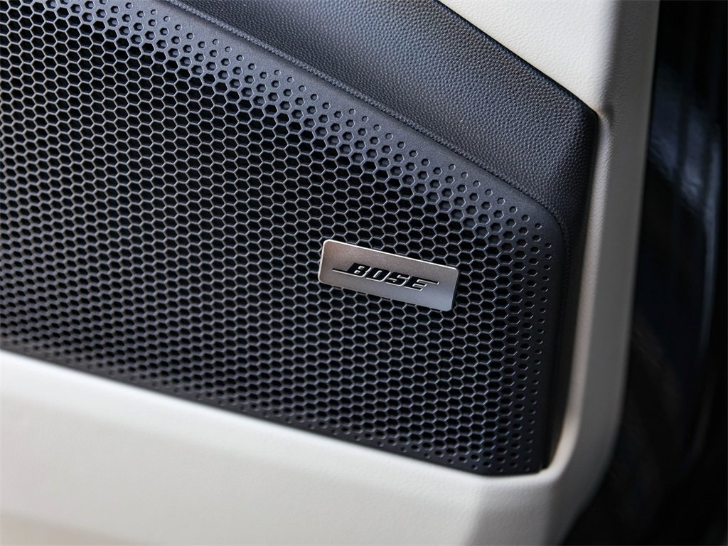 New 2025 Porsche Macan 4 Electric image 29