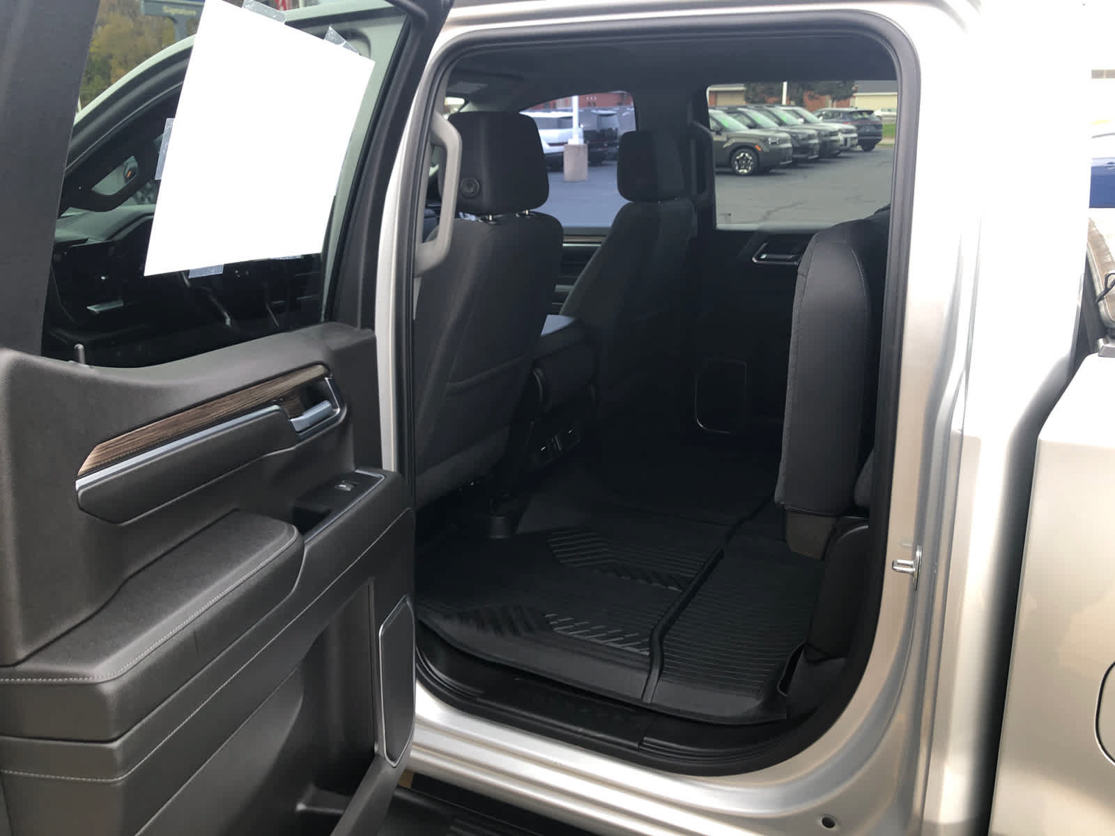 Used 2022 Chevrolet Silverado 1500 RST AWD/4WD image 15