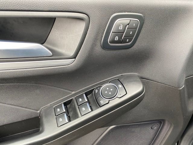 Used 2024 Ford Escape Platinum AWD/4WD image 17