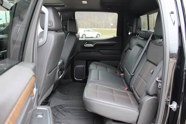 Used 2023 Chevrolet Silverado 1500 High Country w/ High Country Premium Package image 11