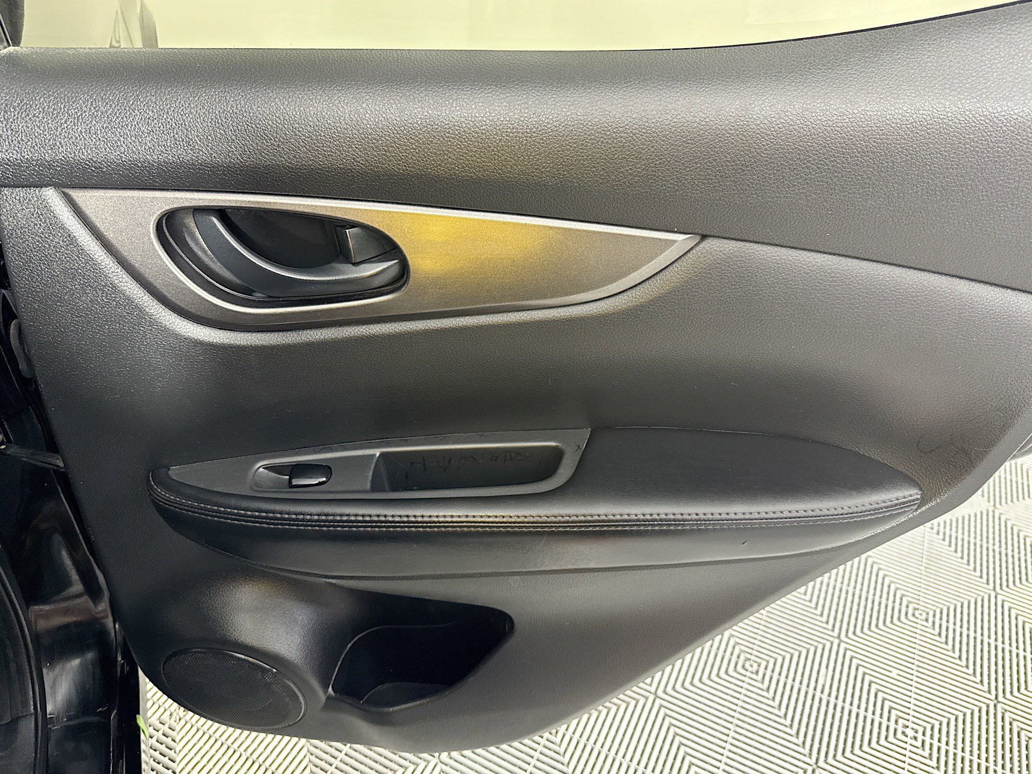 Used 2020 Nissan Rogue Sport S w/ Appearance Package FWD image 26