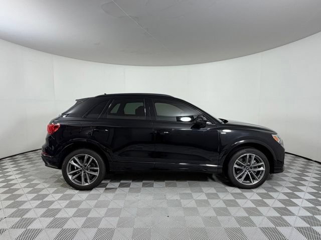 Certified 2023 Audi Q3 2.0T Premium Plus w/ Premium Plus Package AWD/4WD image 9