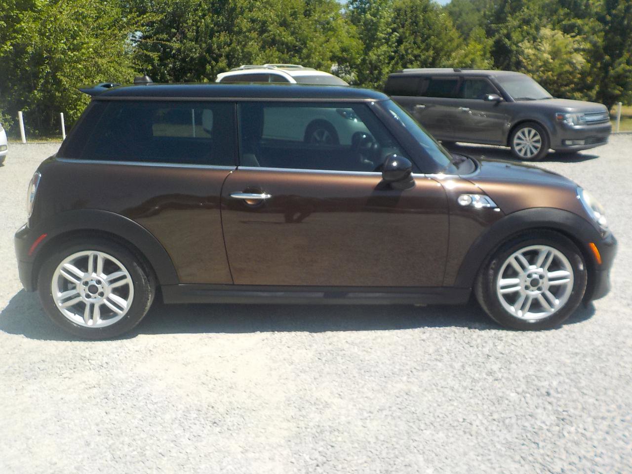 Used 2011 MINI Cooper S FWD image 6