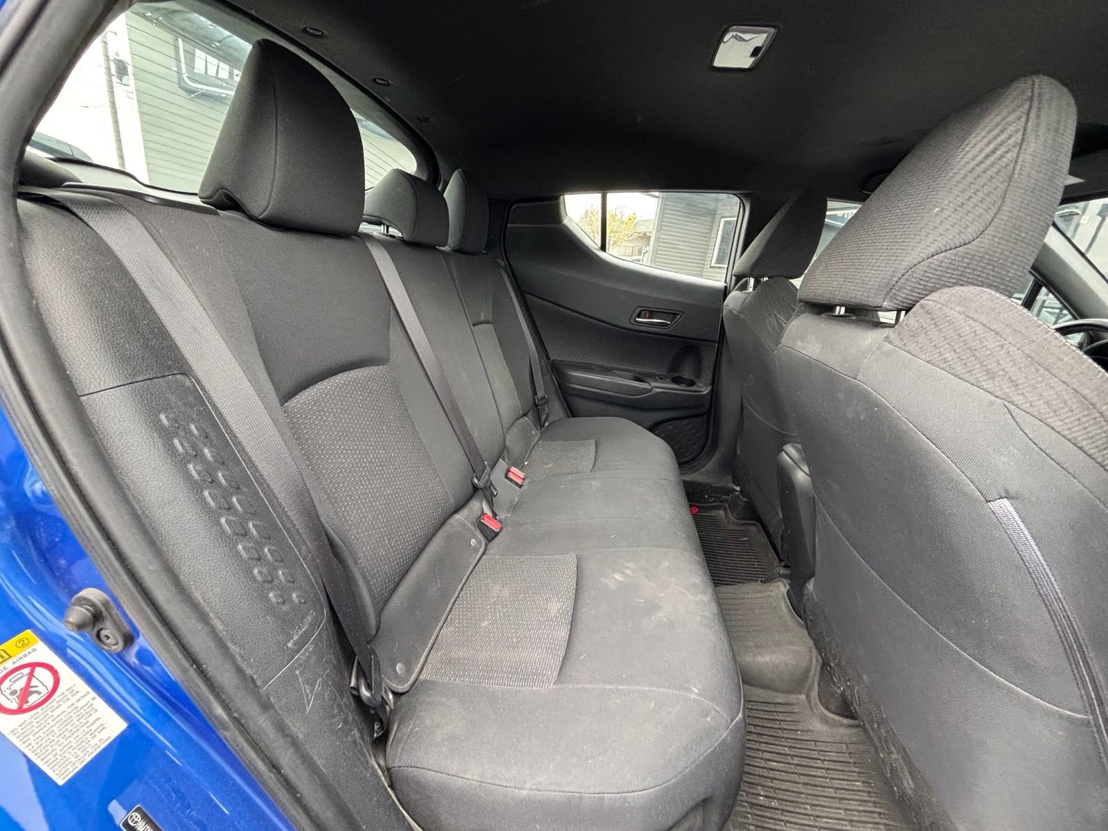 Used 2018 Toyota C-HR XLE FWD image 12