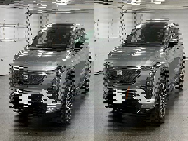 Certified 2025 Cadillac Optiq Sport 2