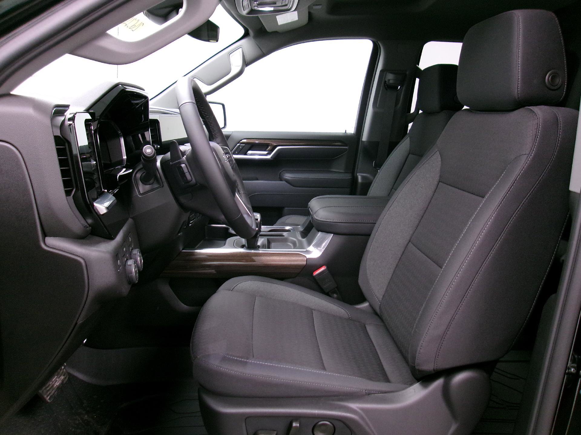 New 2026 Chevrolet Silverado 1500 RST w/ Rally Edition image 9