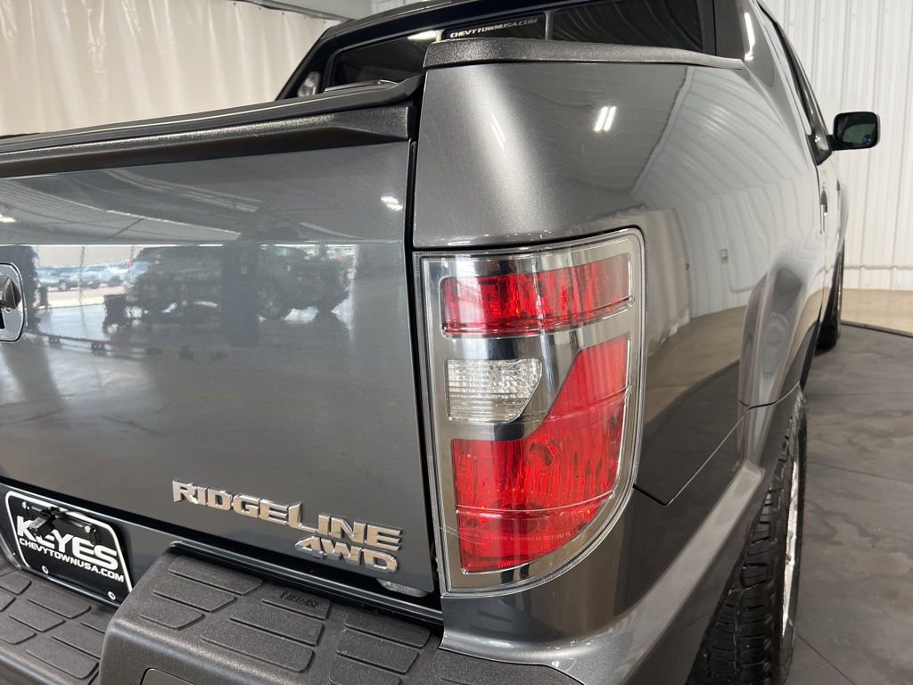 Used 2013 Honda Ridgeline RTS image 16