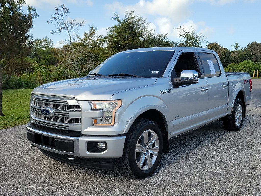Used 2017 Ford F150 Platinum w/ Equipment Group 701A Luxury AWD/4WD image 31