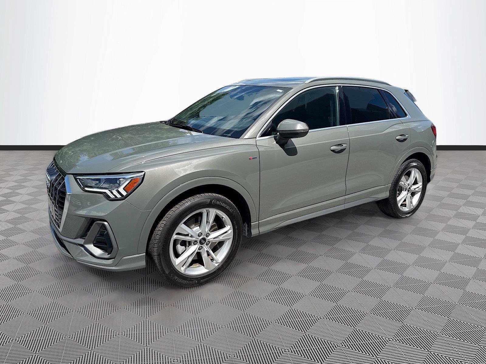 Used 2023 Audi Q3 2.0T Premium Plus AWD/4WD image 3