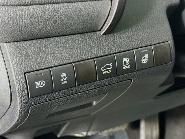 Used 2023 Toyota Camry XSE w/ Cold Weather Package image 10
