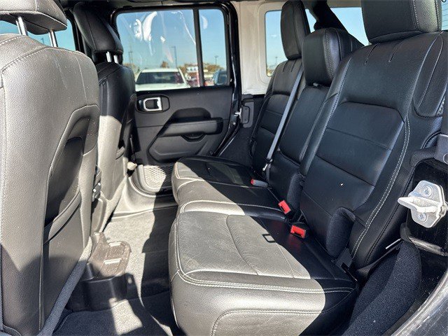 Used 2019 Jeep Wrangler Unlimited Sahara w/ LED Lighting Group image 27