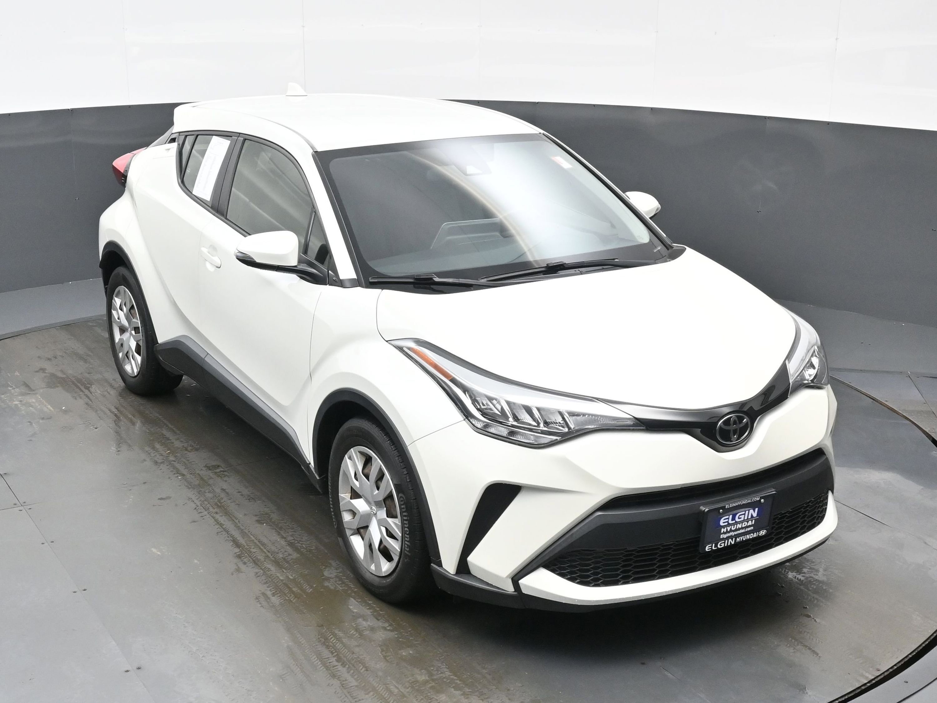 Used 2021 Toyota C-HR LE image 35