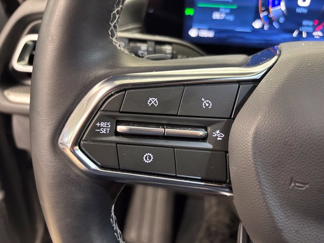Used 2026 Chevrolet Traverse LT FWD image 27
