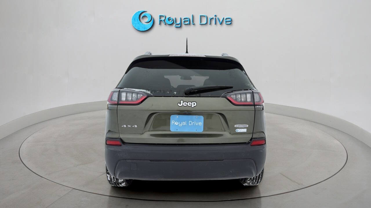 Used 2020 Jeep Cherokee Latitude image 5