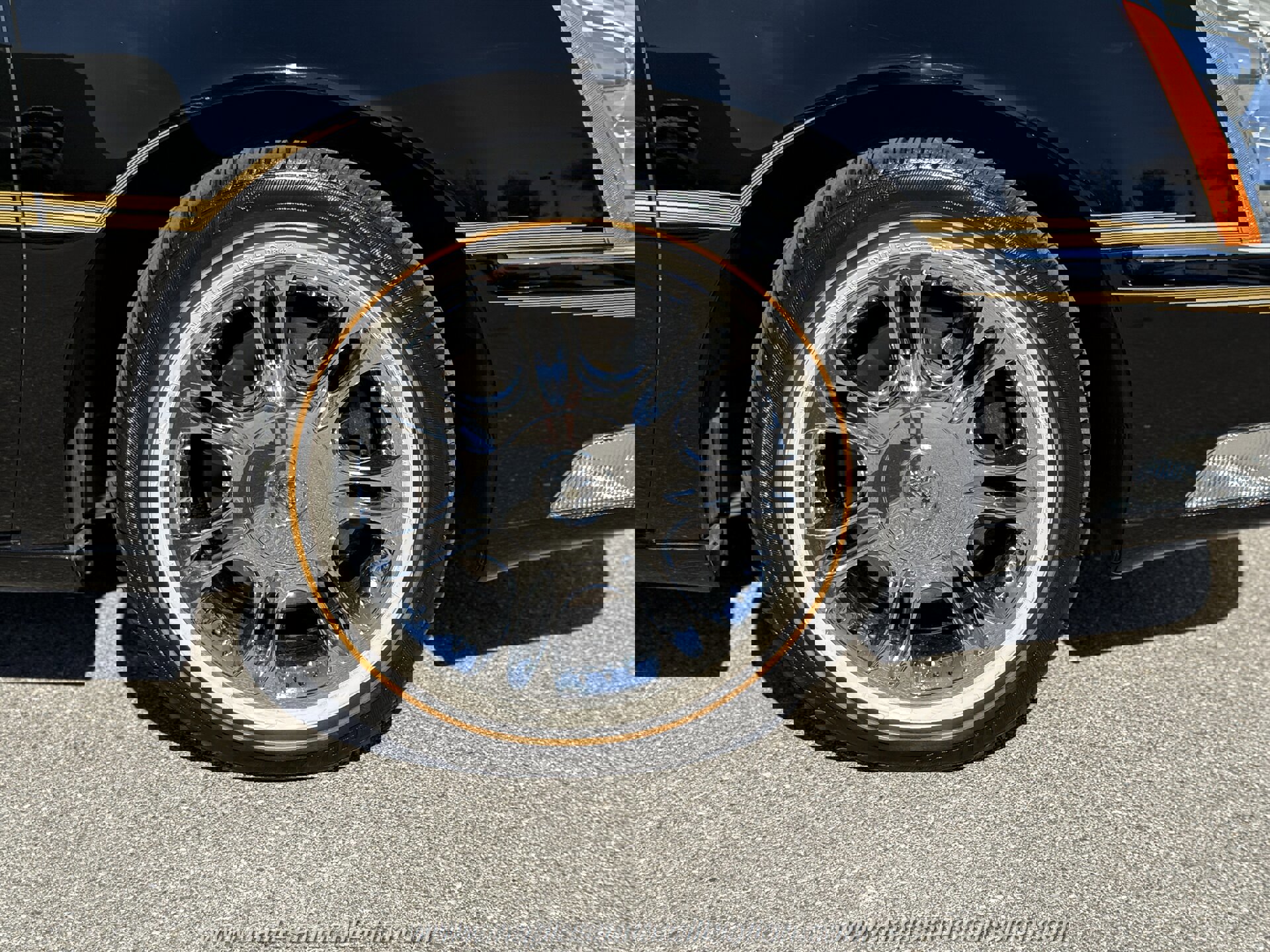 Used 2011 Cadillac DTS Premium image 15