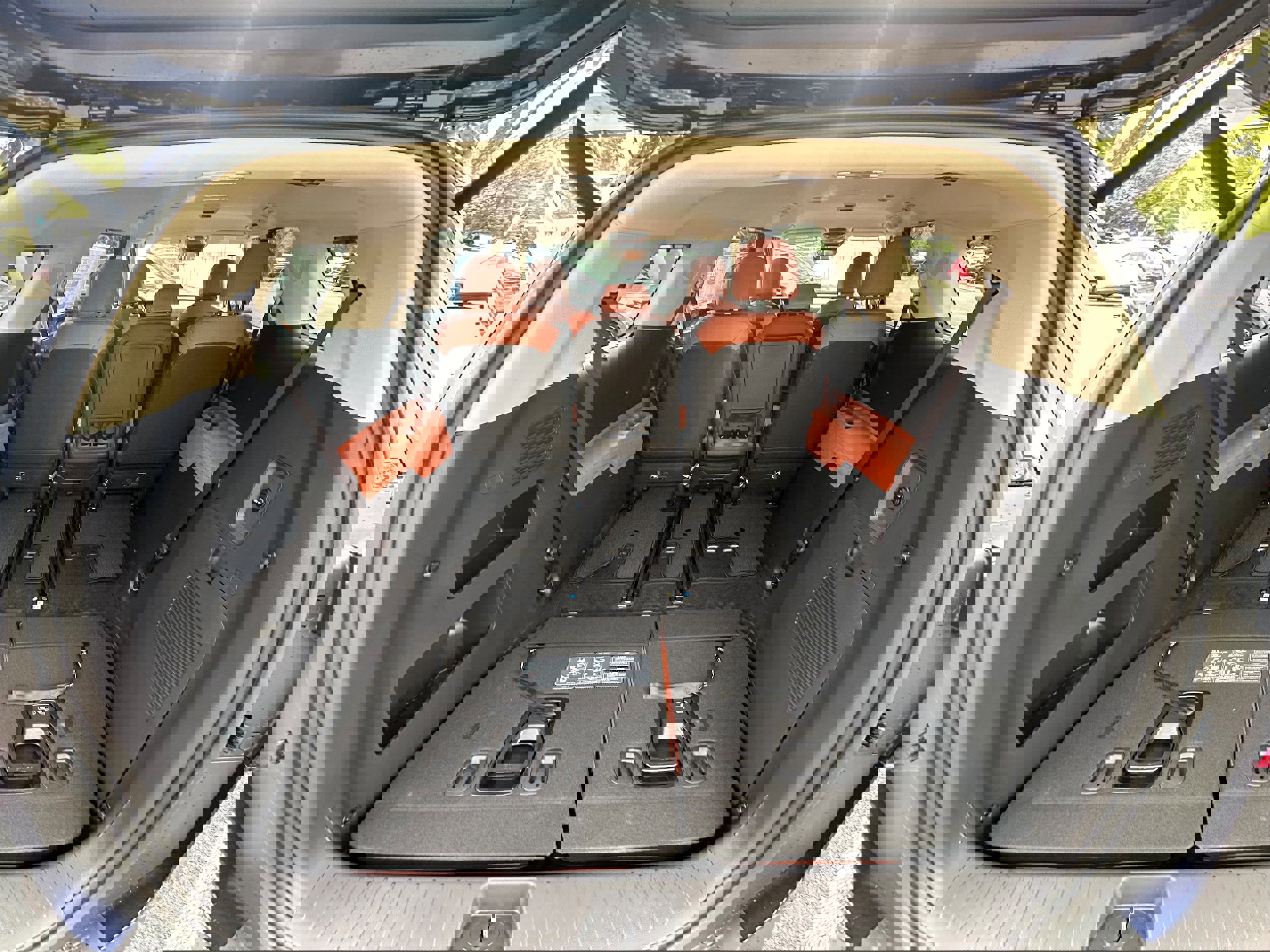 New 2026 Kia Carnival EX image 17