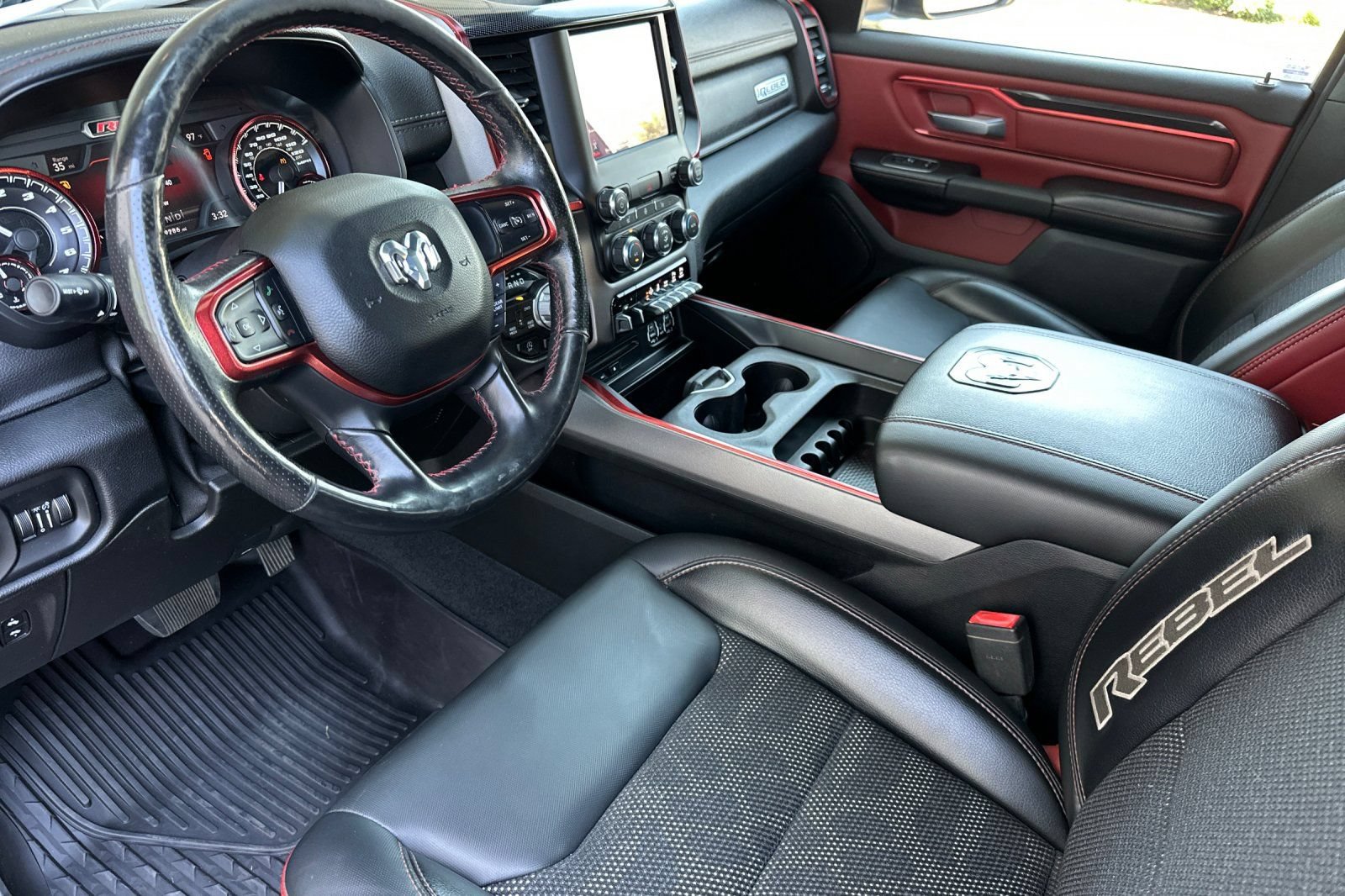 Used 2019 RAM 1500 Rebel w/ Rebel Level 2 Equipment Group AWD/4WD image 9