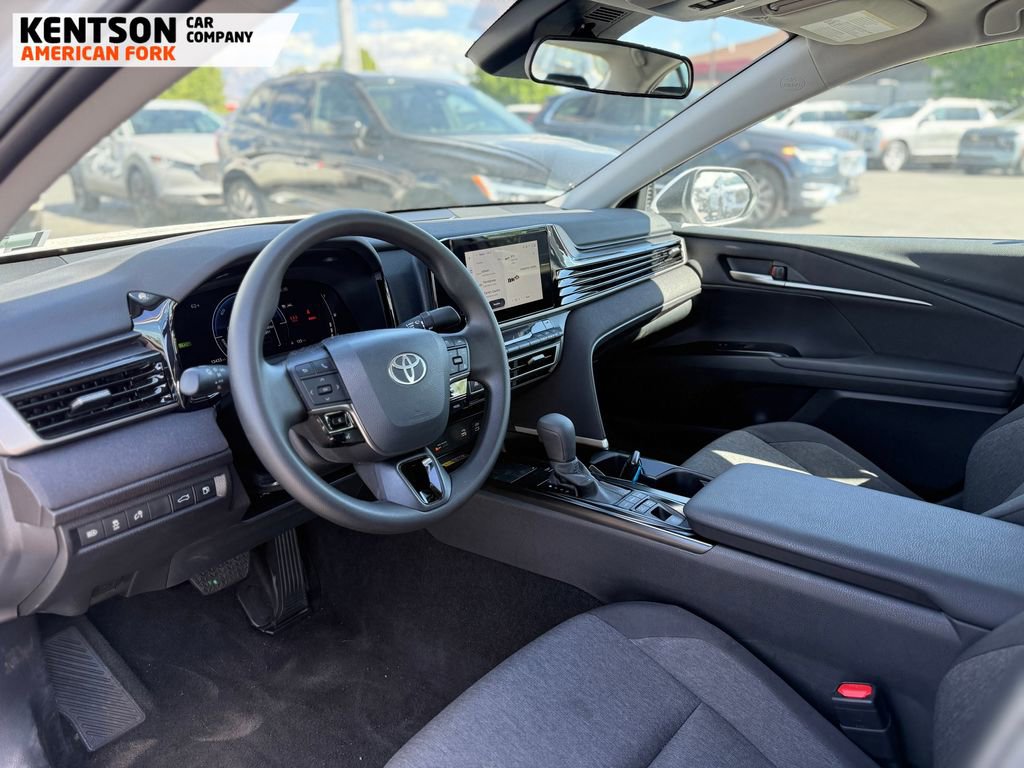 Used 2026 Toyota Camry LE FWD image 4