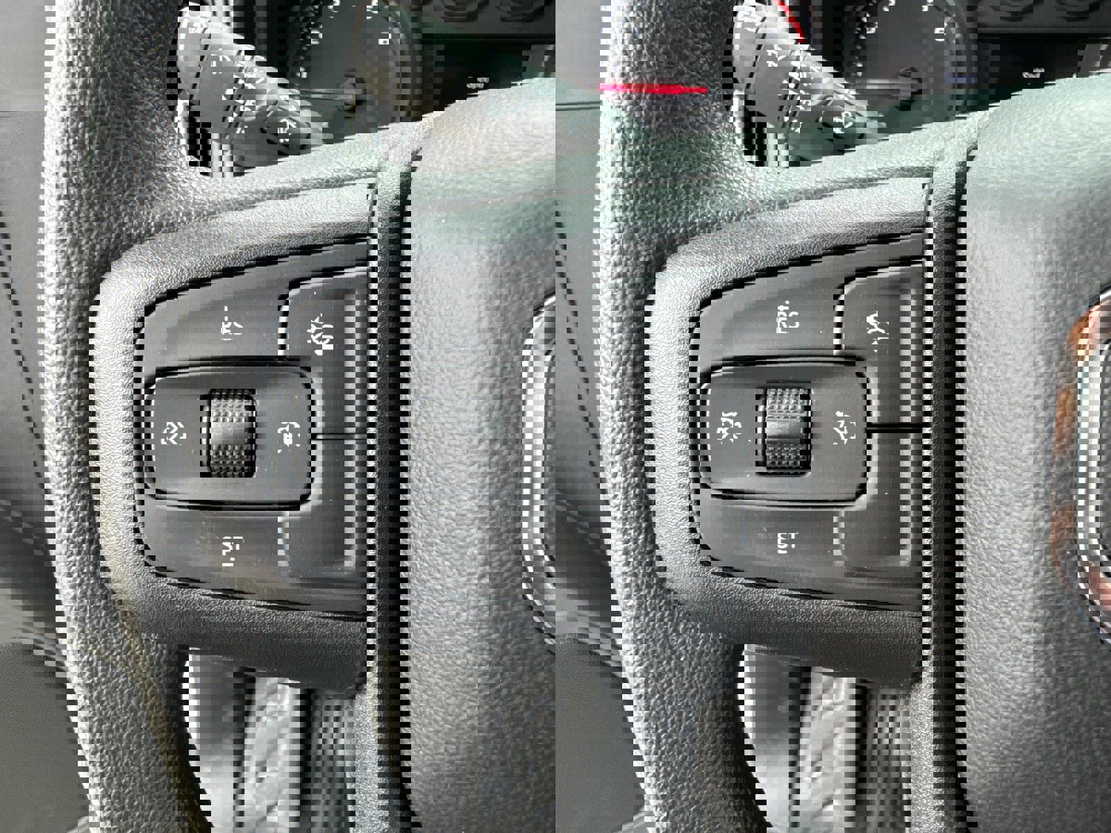 New 2025 GMC Sierra 3500 Pro w/ 1SA Pro Safety Plus Package image 28