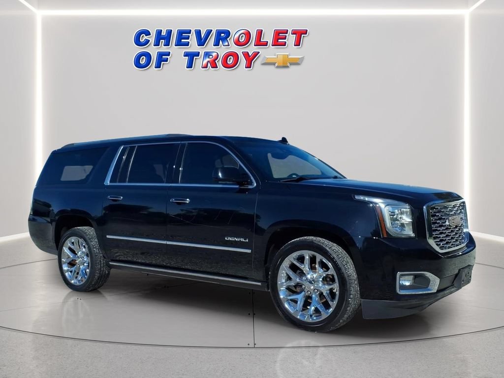 Used 2020 GMC Yukon XL Denali w/ Denali Ultimate Package AWD/4WD video 1