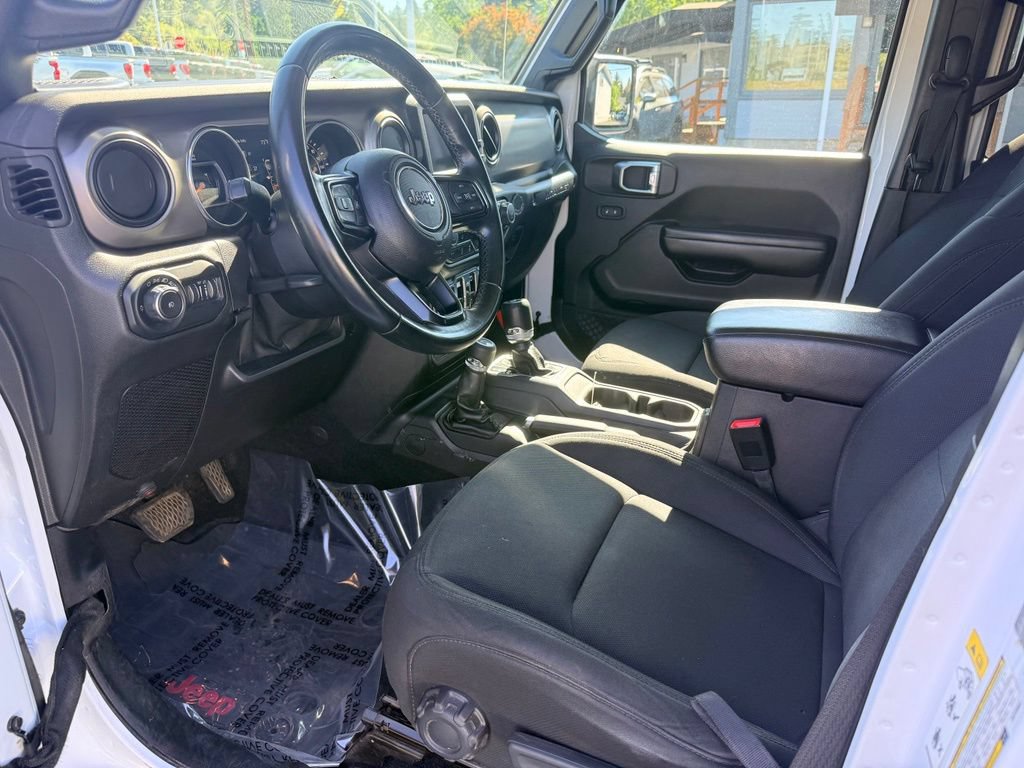 Used 2018 Jeep Wrangler Unlimited Sport AWD/4WD image 16