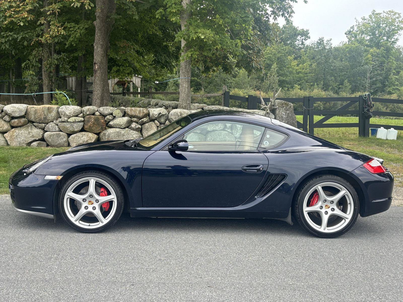 Used 2006 Porsche Cayman S RWD image 13