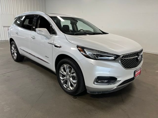 Used 2019 Buick Enclave Avenir w/ Avenir Technology Package AWD/4WD image 1