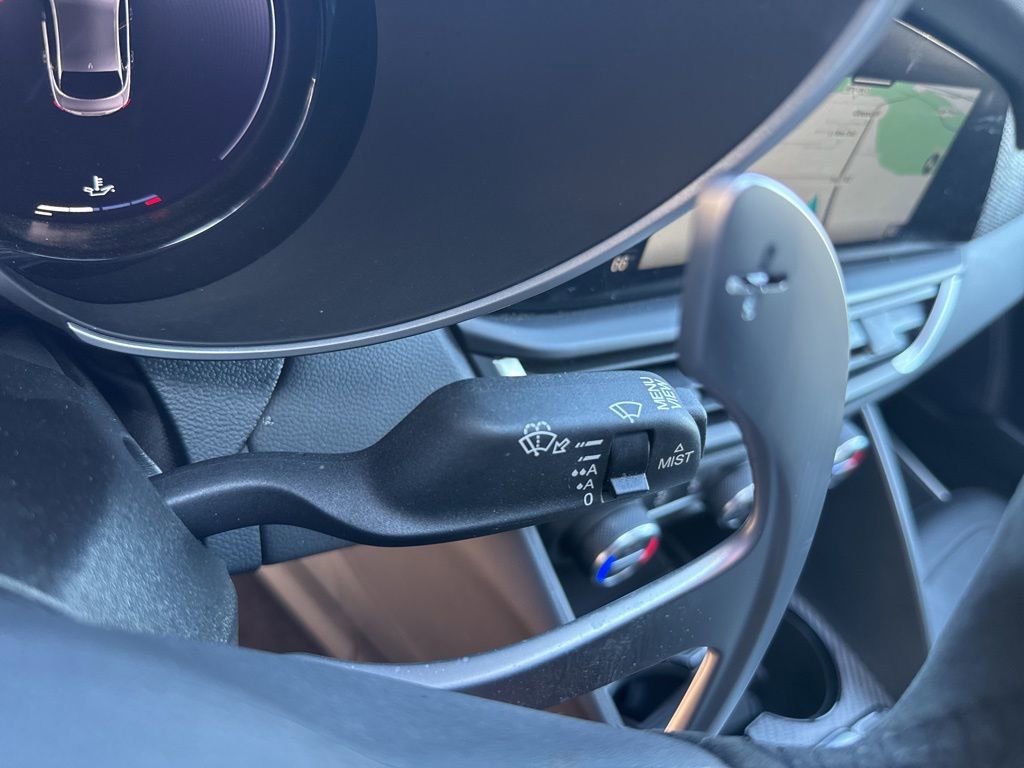 Used 2024 Alfa Romeo Giulia Quadrifoglio w/ Active Assist Plus Package image 37