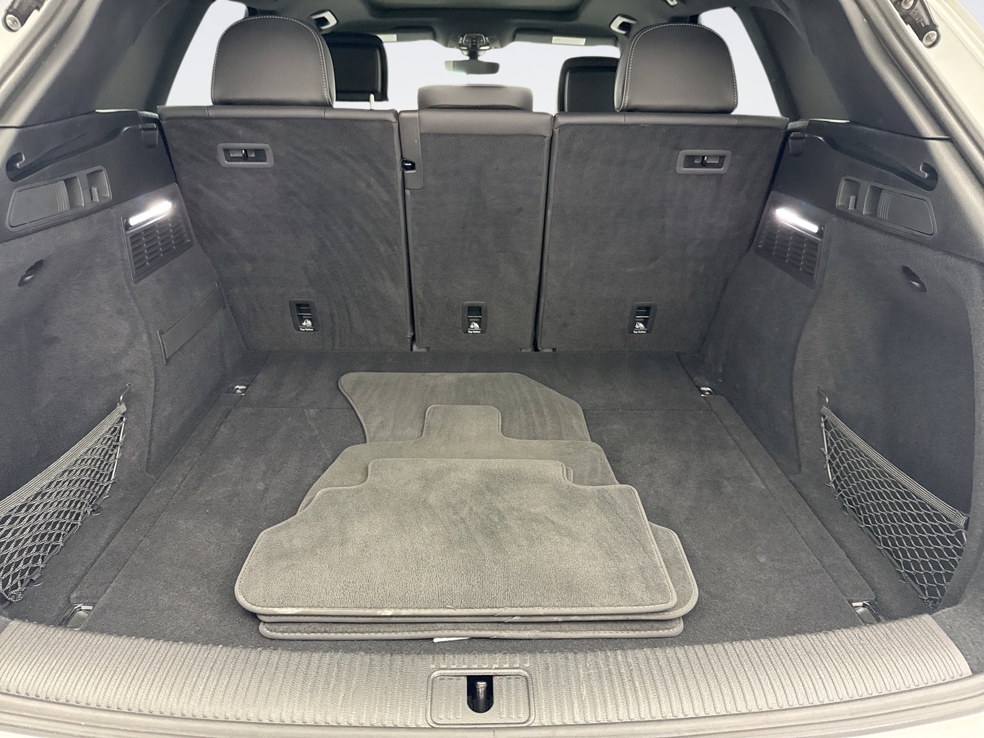 Used 2025 Audi Q5 2.0T Premium image 19