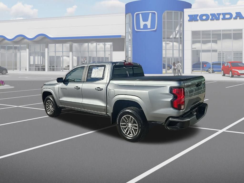 Used 2024 Chevrolet Colorado LT w/ LT Convenience Package image 6