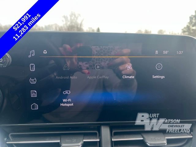 Used 2025 Chevrolet Trax LT image 15