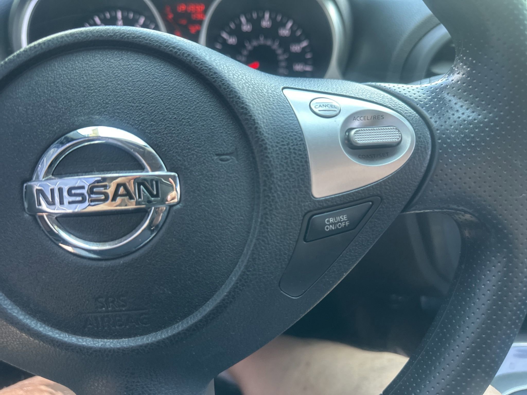 Used 2015 Nissan Juke S image 22