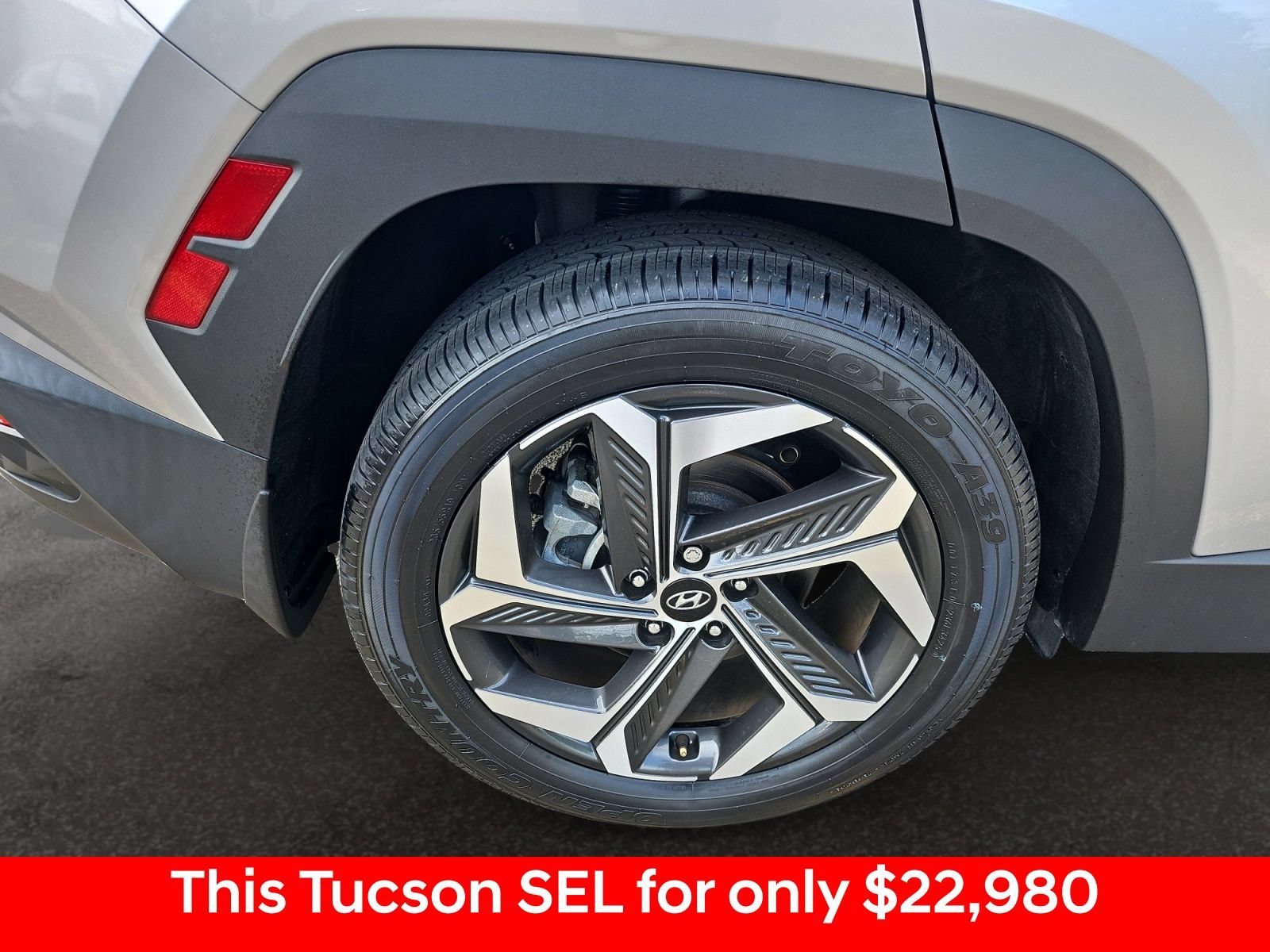 Used 2023 Hyundai Tucson SEL w/ Convenience Package FWD image 43